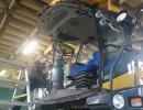 Výměna čelního skla řezačka New Holland FR600